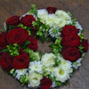 Wreath Rose and lissianthus